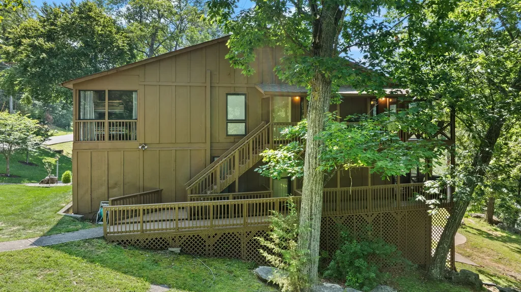 94-3 Woodson Bend Resort Bronston KY 42518