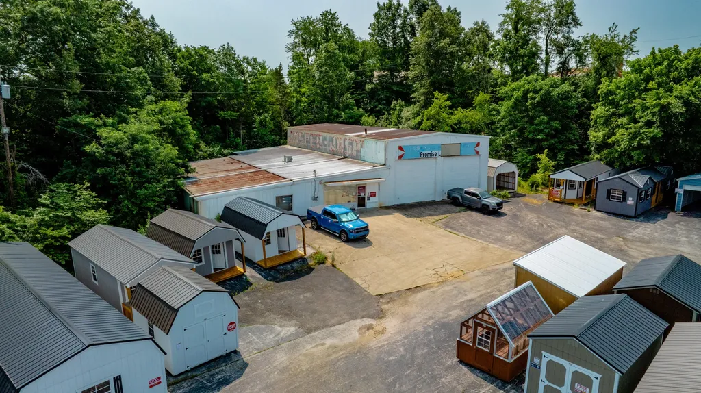 2820 Highway 27 Somerset KY 42501