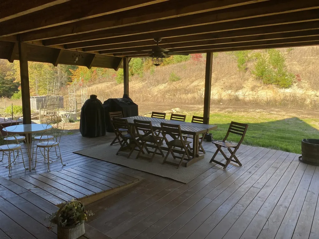 431 Harold Luke Road Campton KY 41301