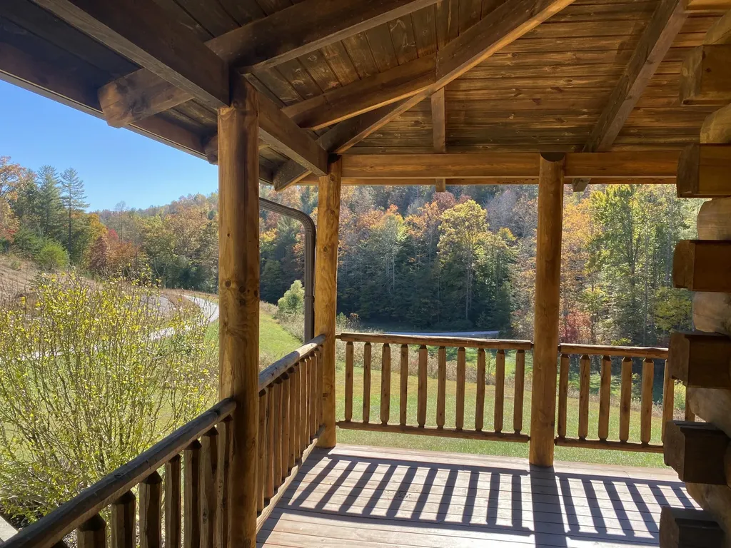 431 Harold Luke Road Campton KY 41301