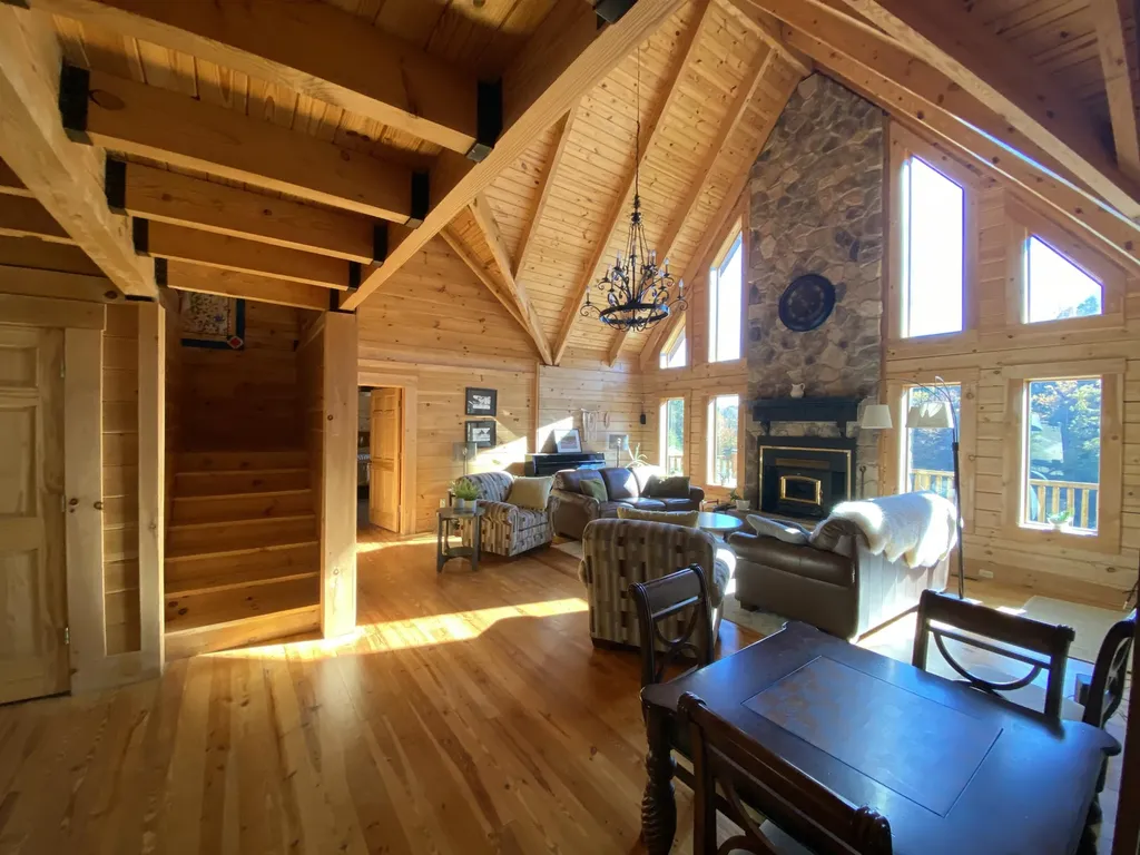 431 Harold Luke Road Campton KY 41301