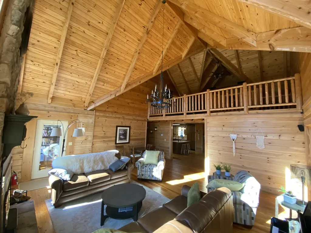 431 Harold Luke Road Campton KY 41301