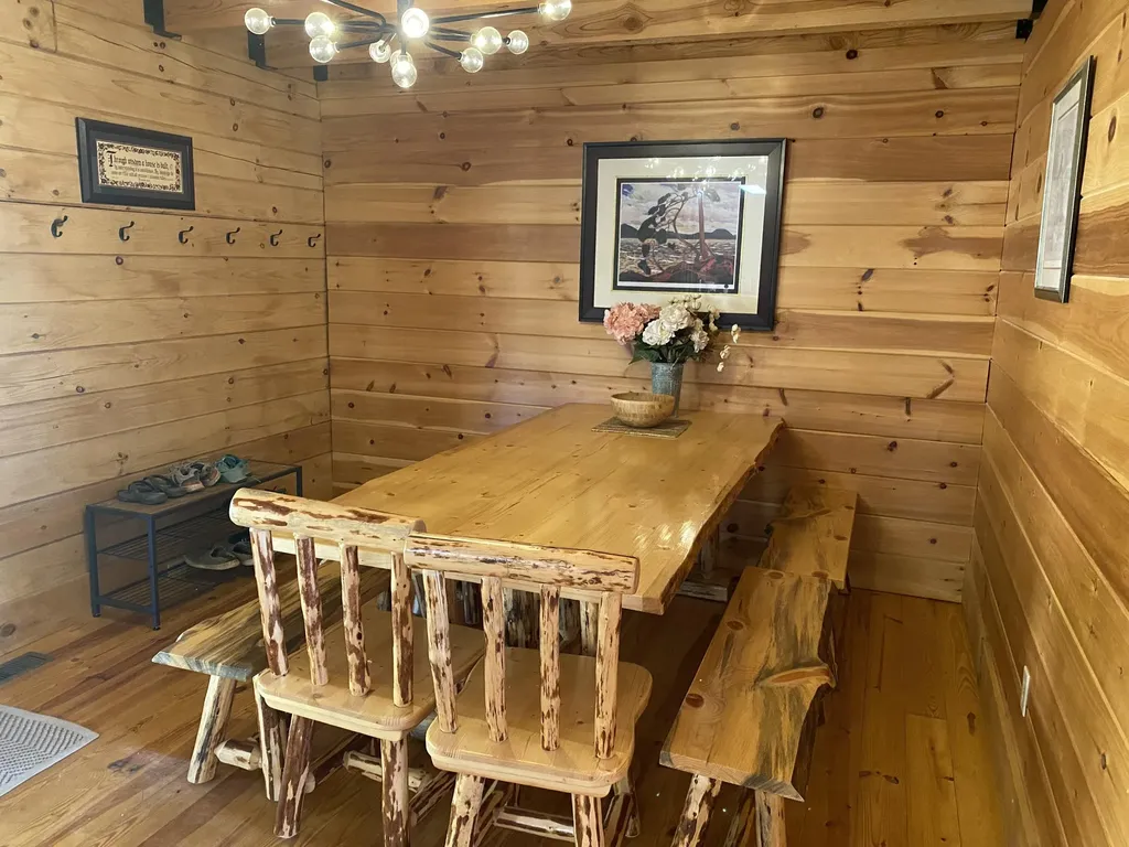 431 Harold Luke Road Campton KY 41301