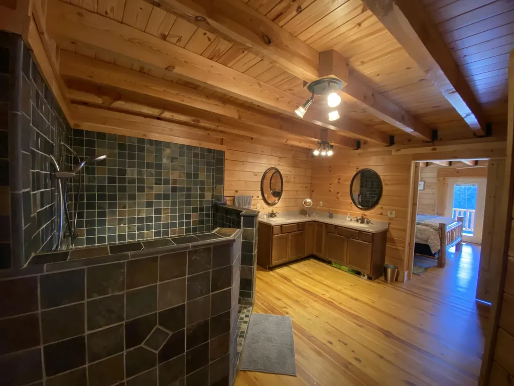 431 Harold Luke Road Campton KY 41301