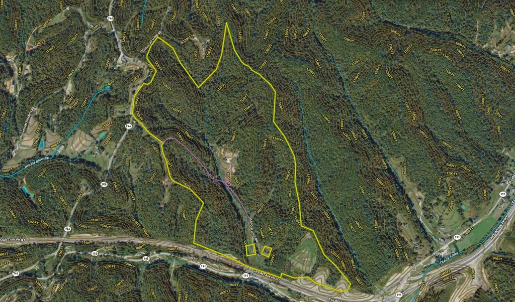 431 Harold Luke Road Campton KY 41301
