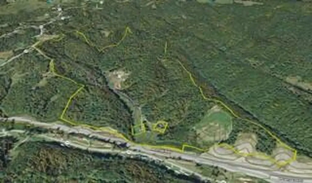 431 Harold Luke Road Campton KY 41301