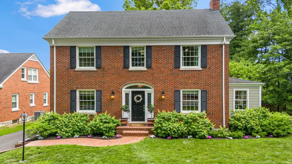 Lexington KY, 952 Cooper Drive