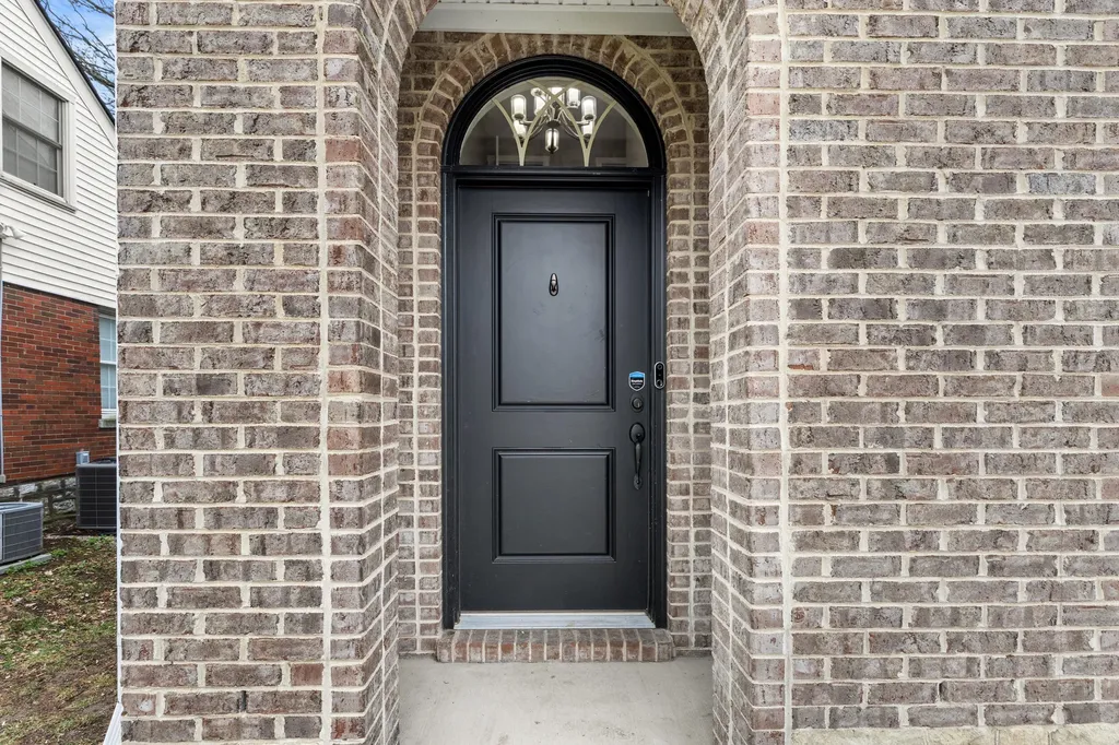 100 Goodrich Avenue Lexington KY 40503