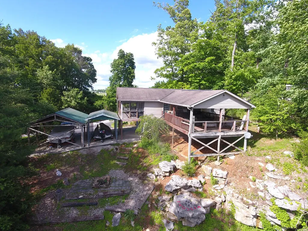 564 Lakescene Subd. Street Nancy KY 42544
