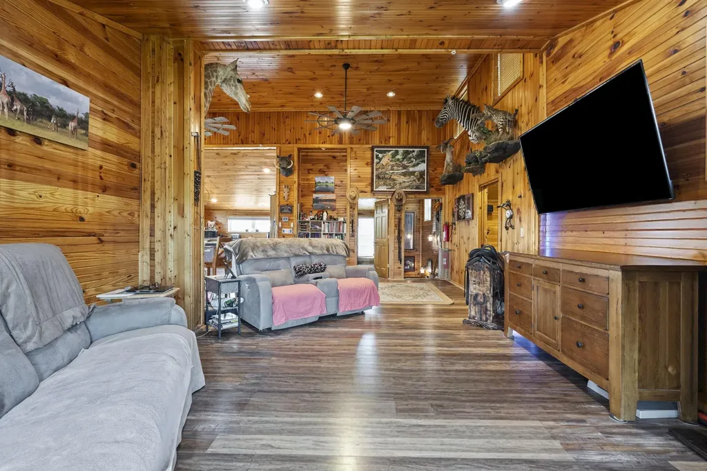 106 Sand Piper Court Midway KY 40347