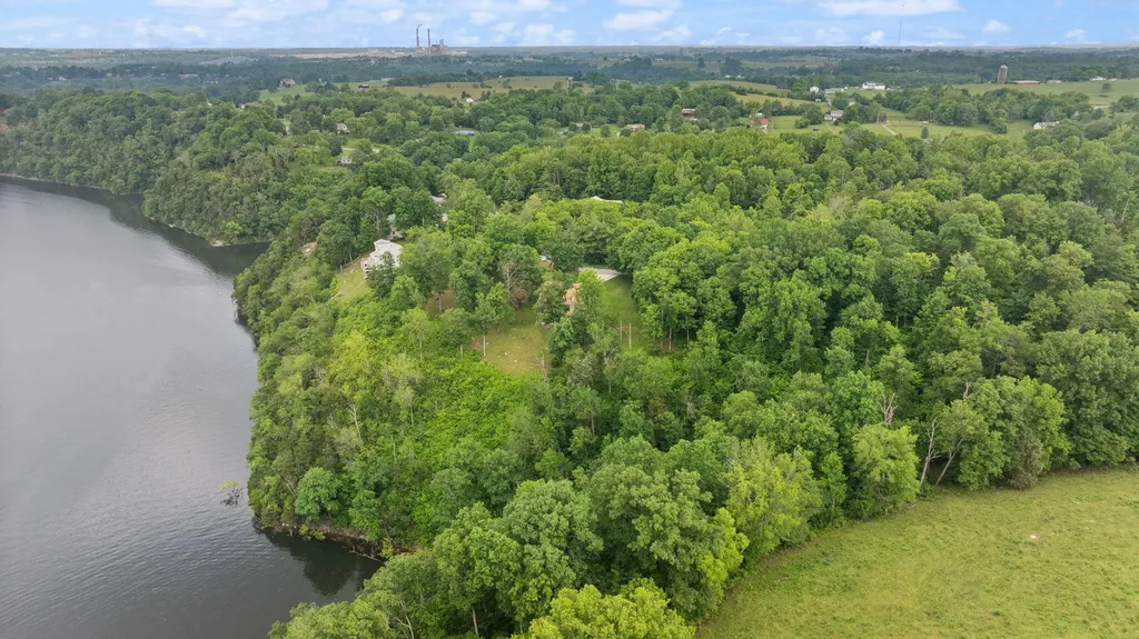 576 Overlook Drive Lancaster KY 40444