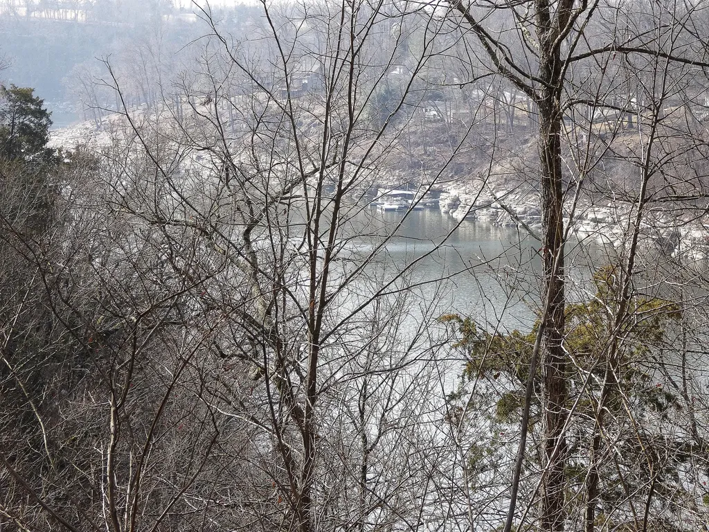 576 Overlook Drive Lancaster KY 40444