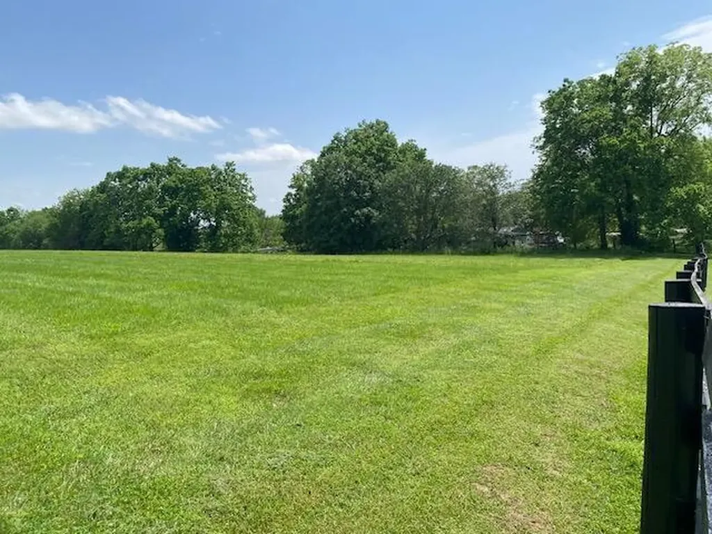 1809 Warwick Road Harrodsburg KY 40330