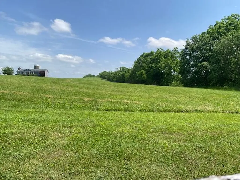 1809 Warwick Road Harrodsburg KY 40330