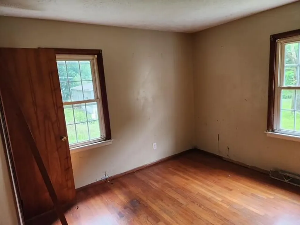531 Smith Fork Road Phelps KY 41553