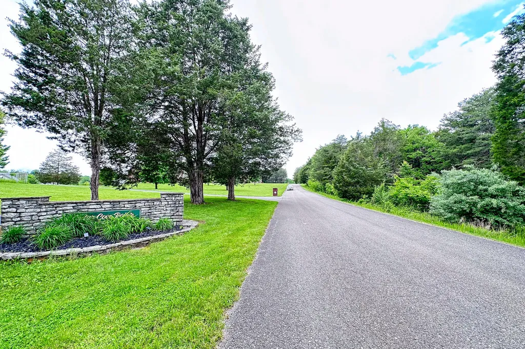 Lot 2 Cedar Pointe Drive Somerset KY 42501