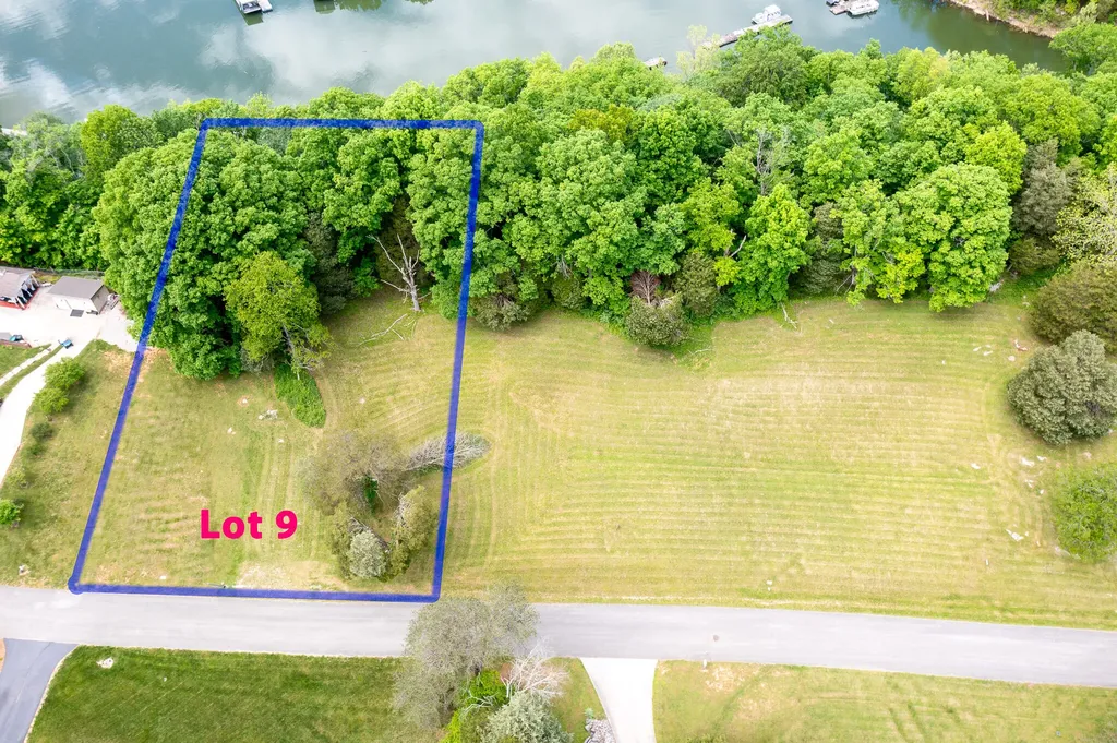 Lot 9 Cedar Pointe Drive Somerset KY 42501