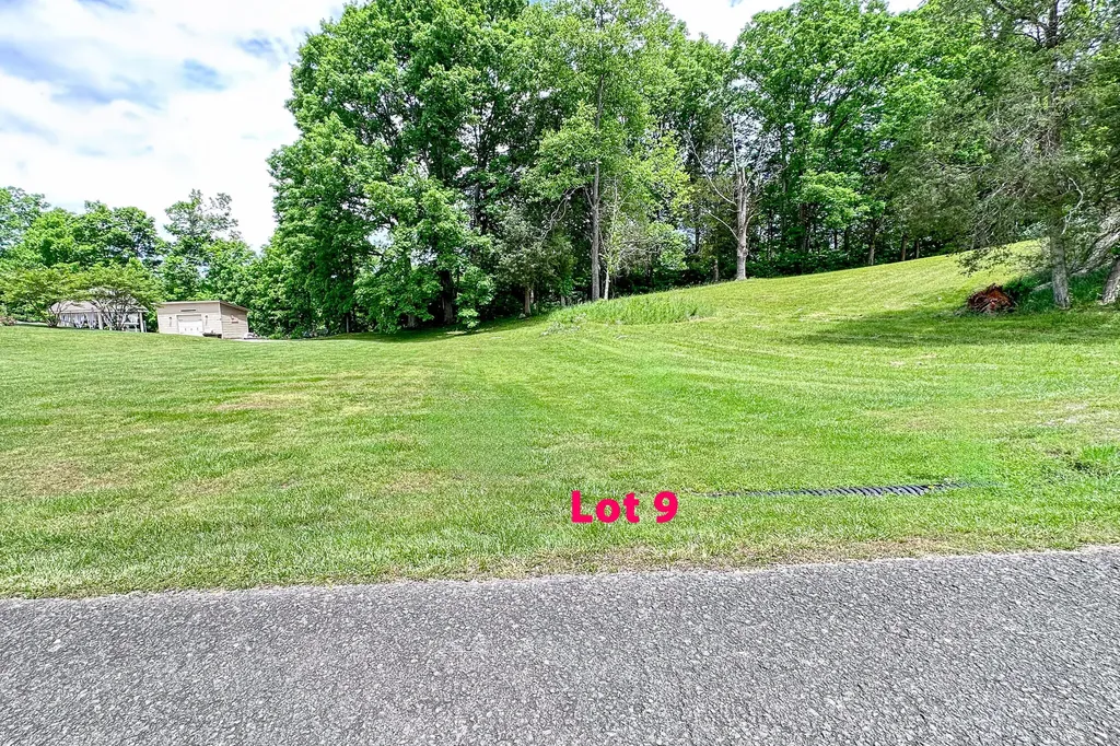Lot 9 Cedar Pointe Drive Somerset KY 42501