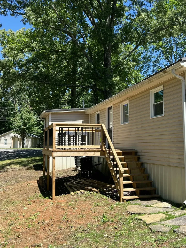 819 Scotts Chapel Road Jamestown KY 42629