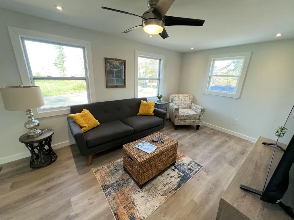 819 Scotts Chapel Road Jamestown KY 42629