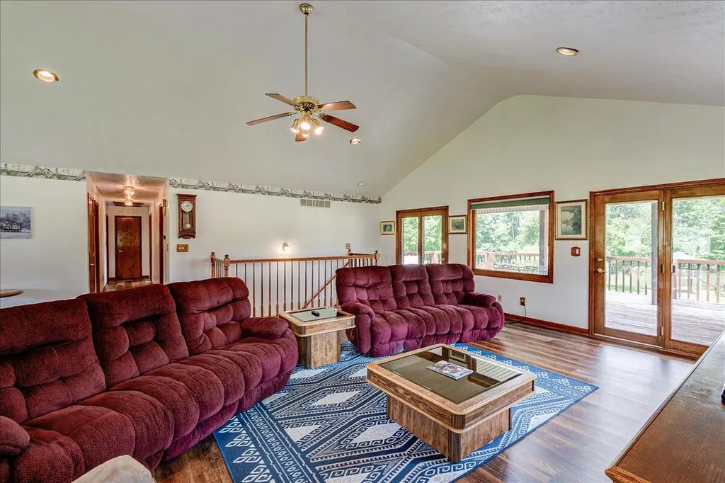 2630 Steadmantown Lane Frankfort KY 40601