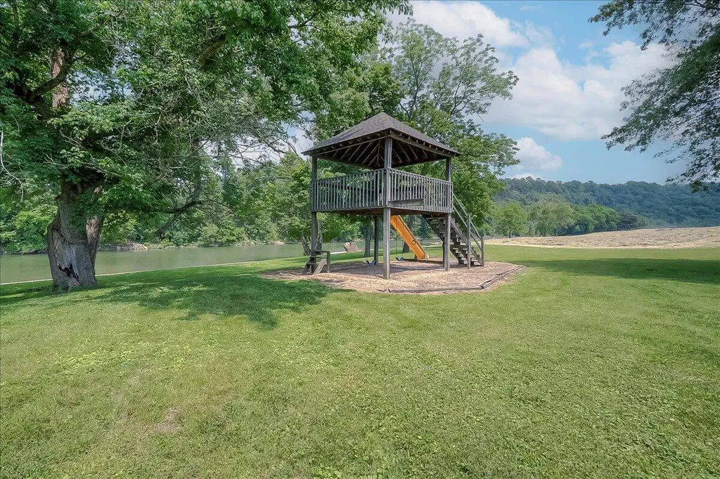 2630 Steadmantown Lane Frankfort KY 40601
