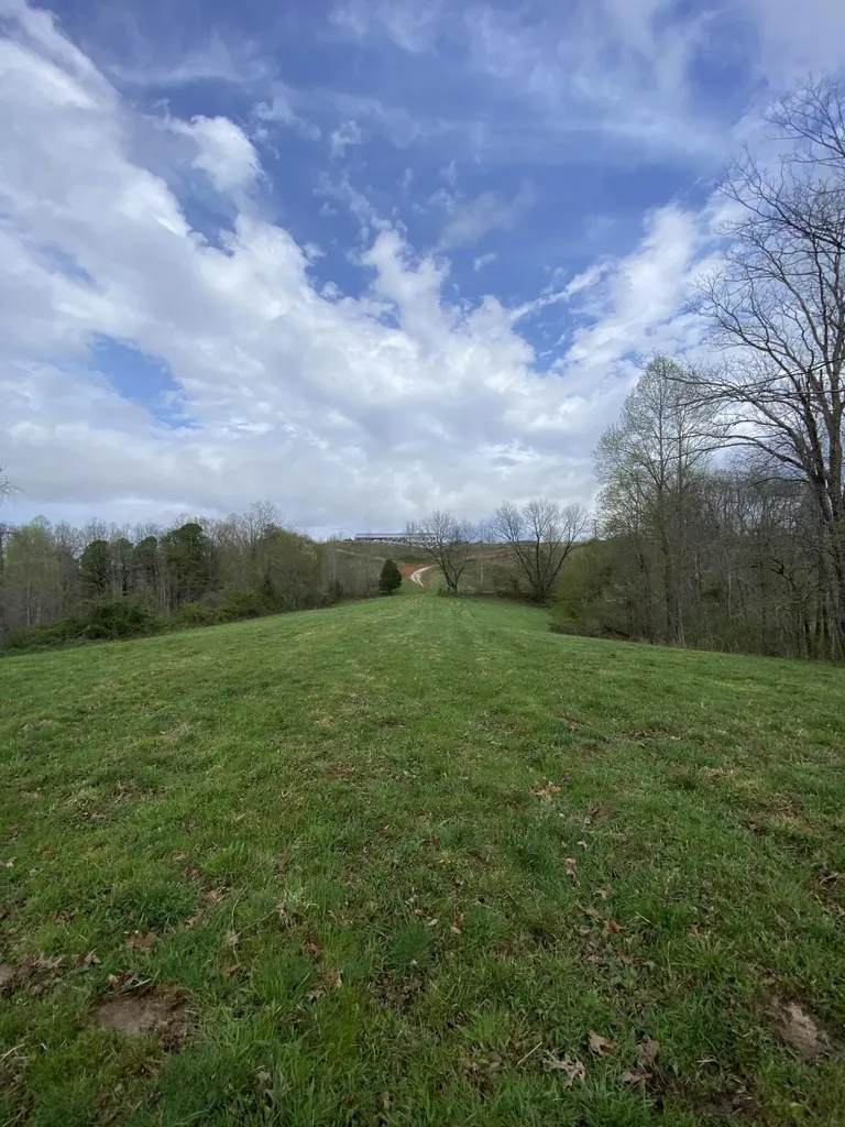 312 Poor Farm Road Beattyville KY 41311