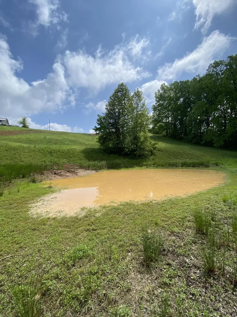 312 Poor Farm Road Beattyville KY 41311