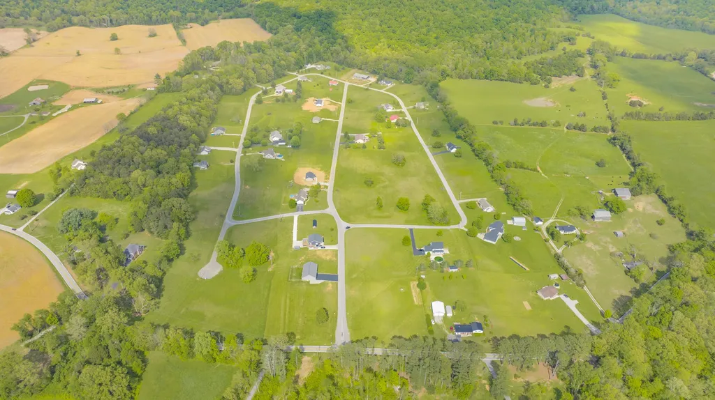 246 Fall Circle Monticello KY 42633