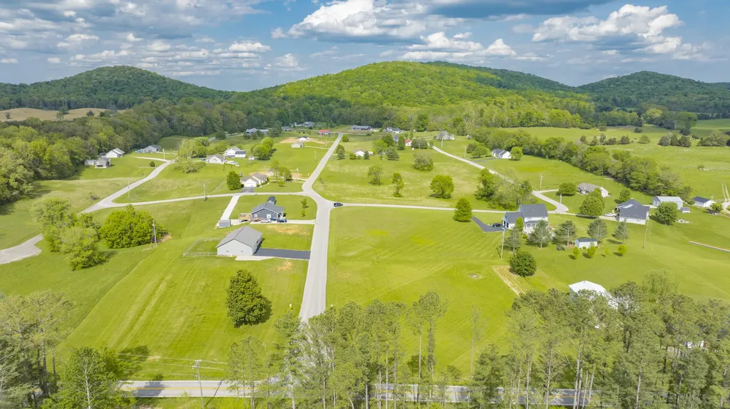 246 Fall Circle Monticello KY 42633