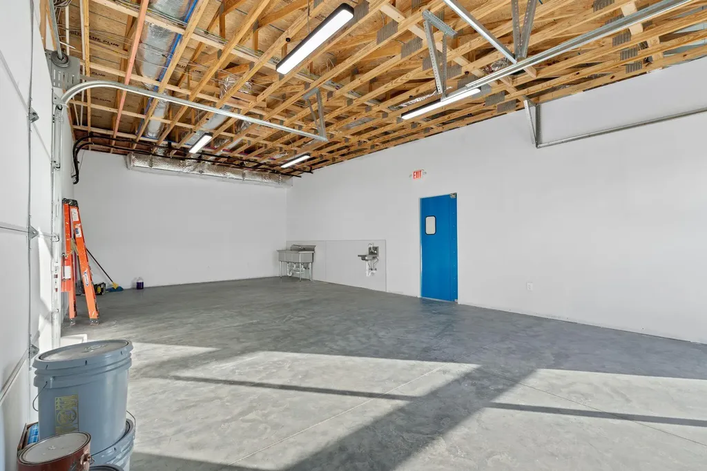 523 E Third Street Lexington KY 40508