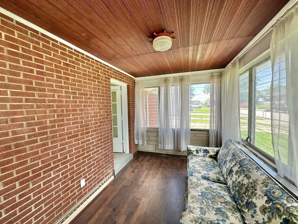 10 Kelly Avenue Williamstown KY 41097