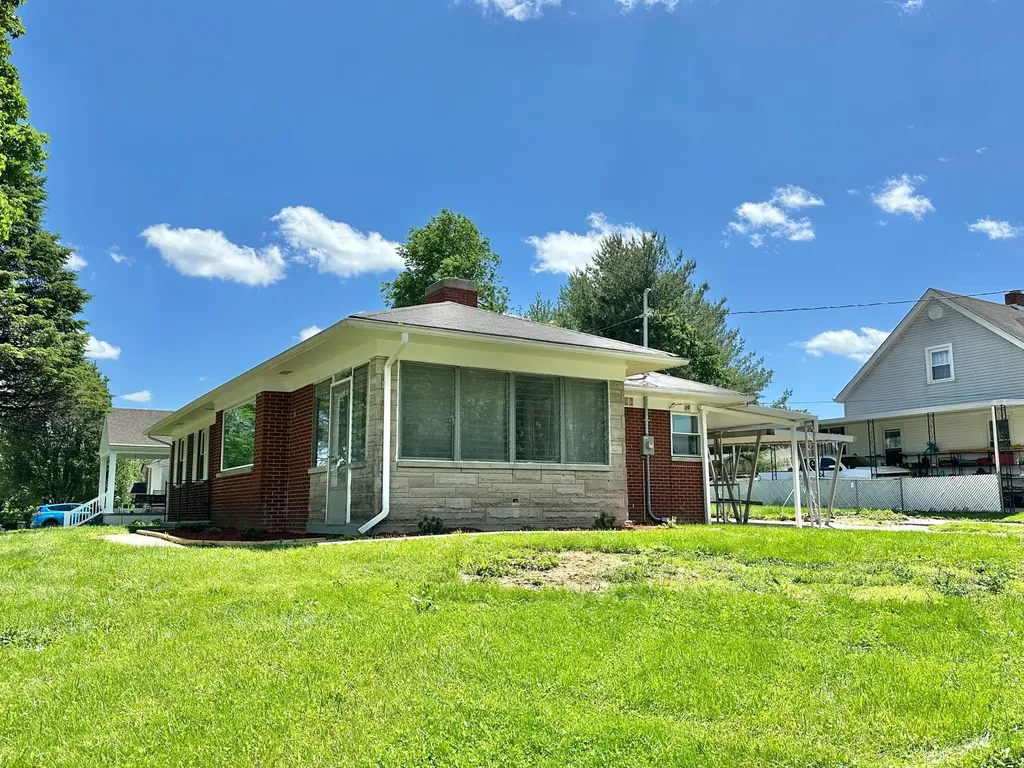 10 Kelly Avenue Williamstown KY 41097