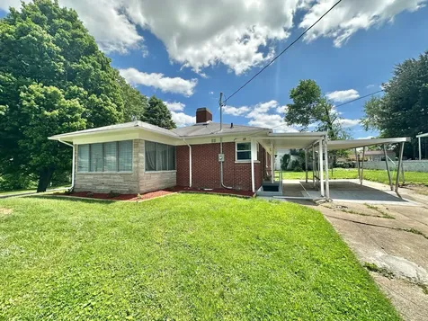10 Kelly Avenue Williamstown KY 41097