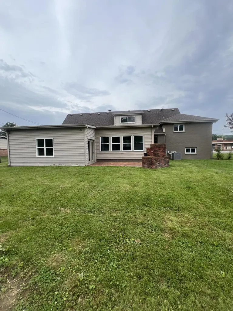 825 N Main Street Barbourville KY 40906