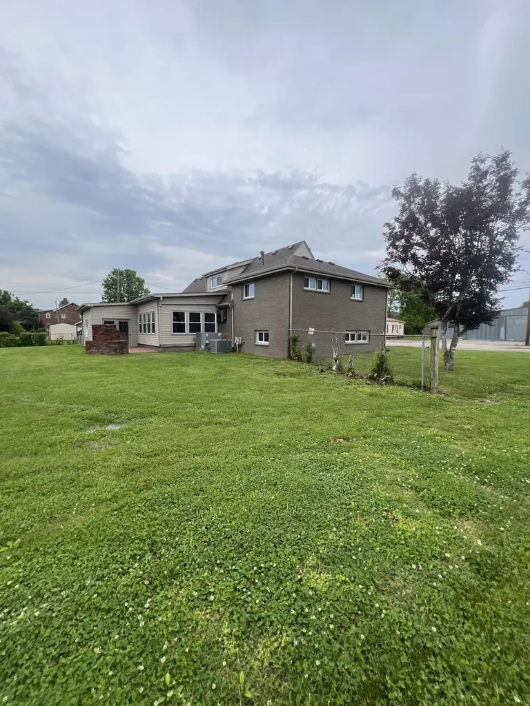 825 N Main Street Barbourville KY 40906