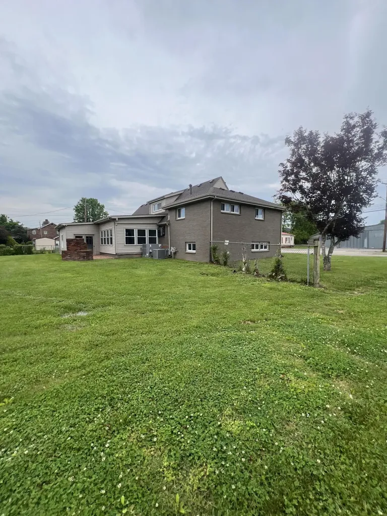 825 N Main Street Barbourville KY 40906