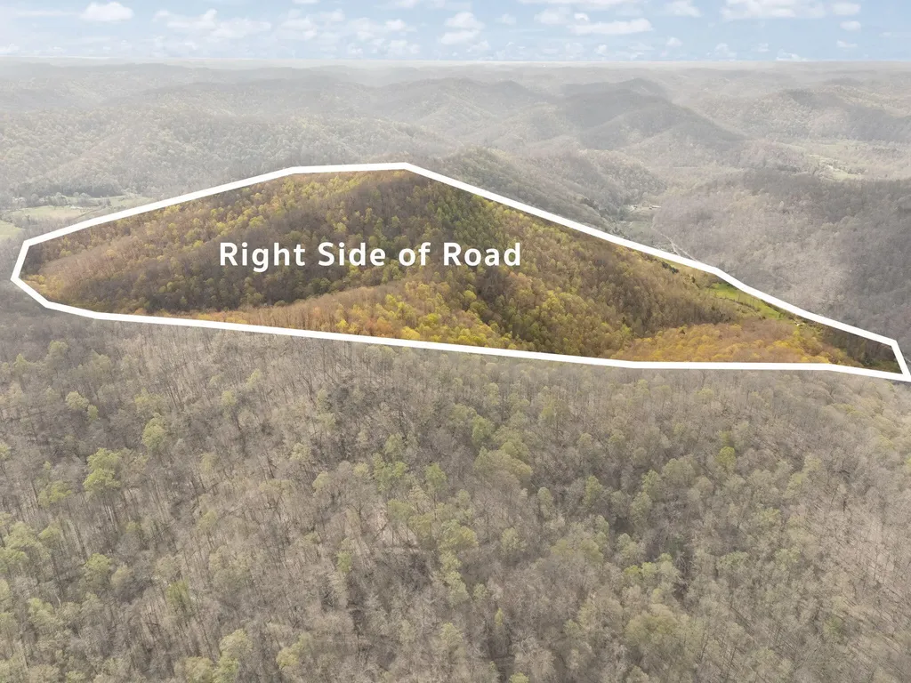 750 Gilbert's Creek Road Big Creek KY 40914