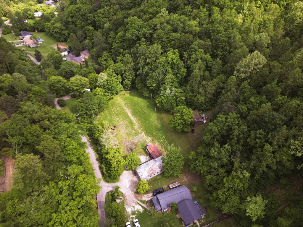 1165 Wilson Creek Langley KY 41645