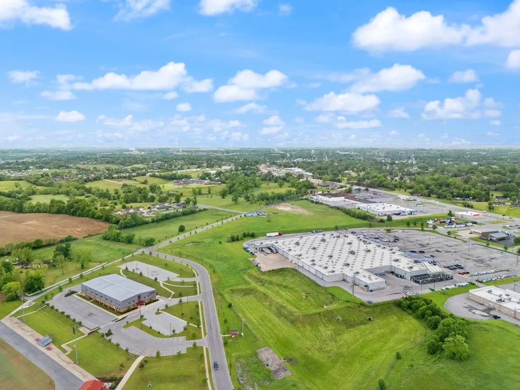 547 Legion Drive Harrodsburg KY 40330