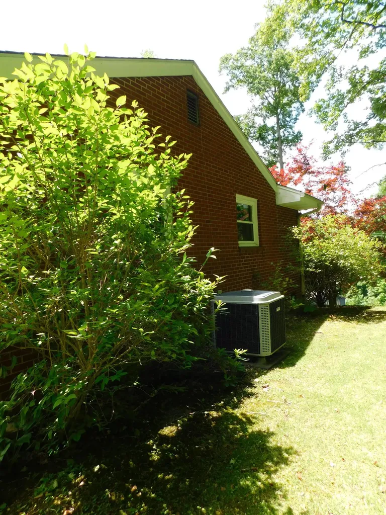 184 Meadow Drive Harlan KY 40831