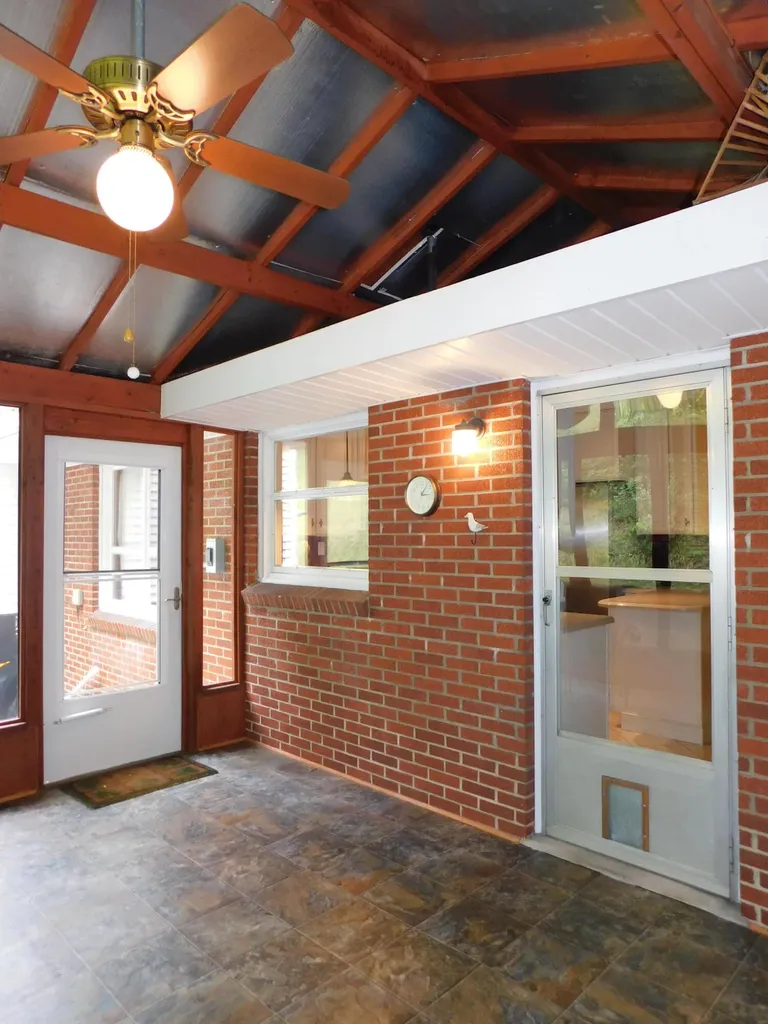 184 Meadow Drive Harlan KY 40831