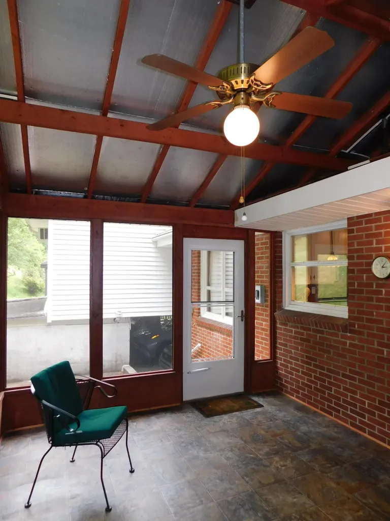 184 Meadow Drive Harlan KY 40831