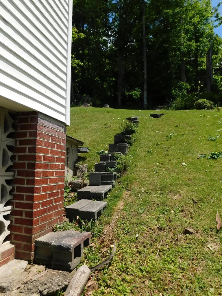 184 Meadow Drive Harlan KY 40831