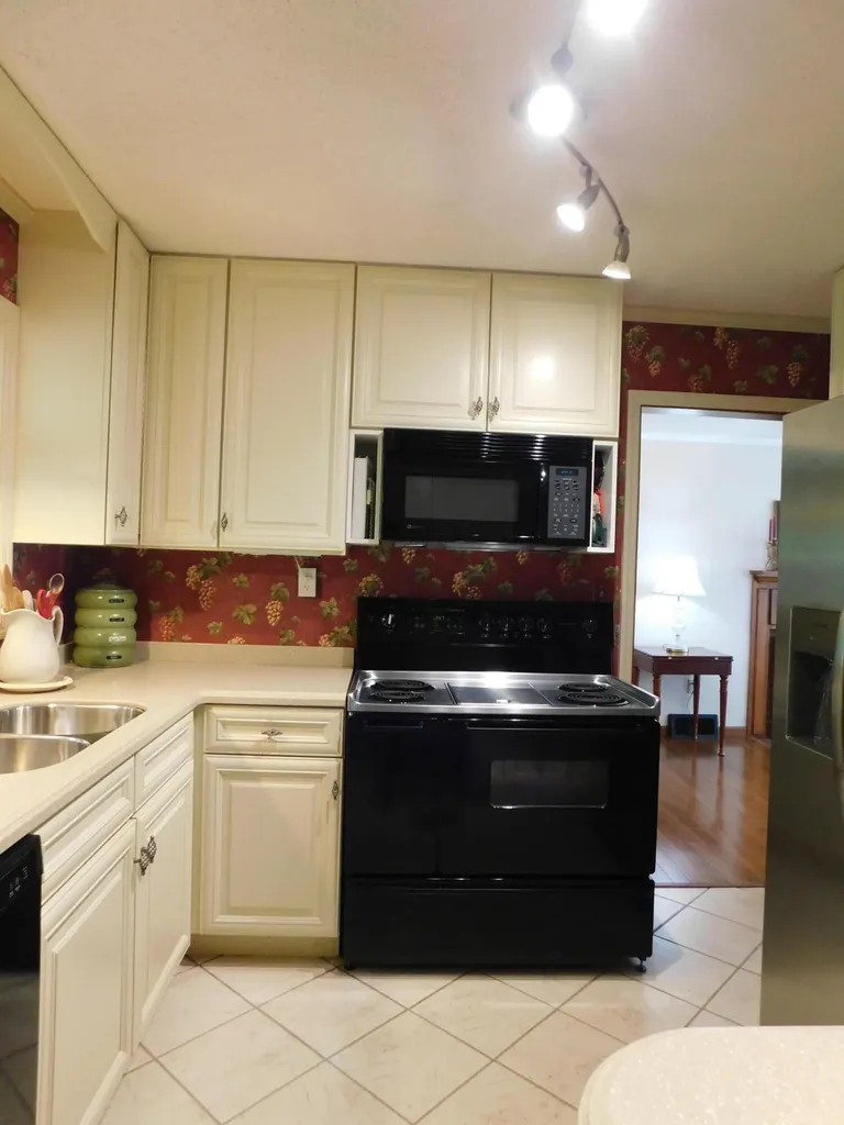184 Meadow Drive Harlan KY 40831
