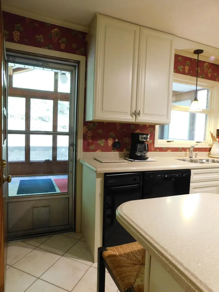 184 Meadow Drive Harlan KY 40831