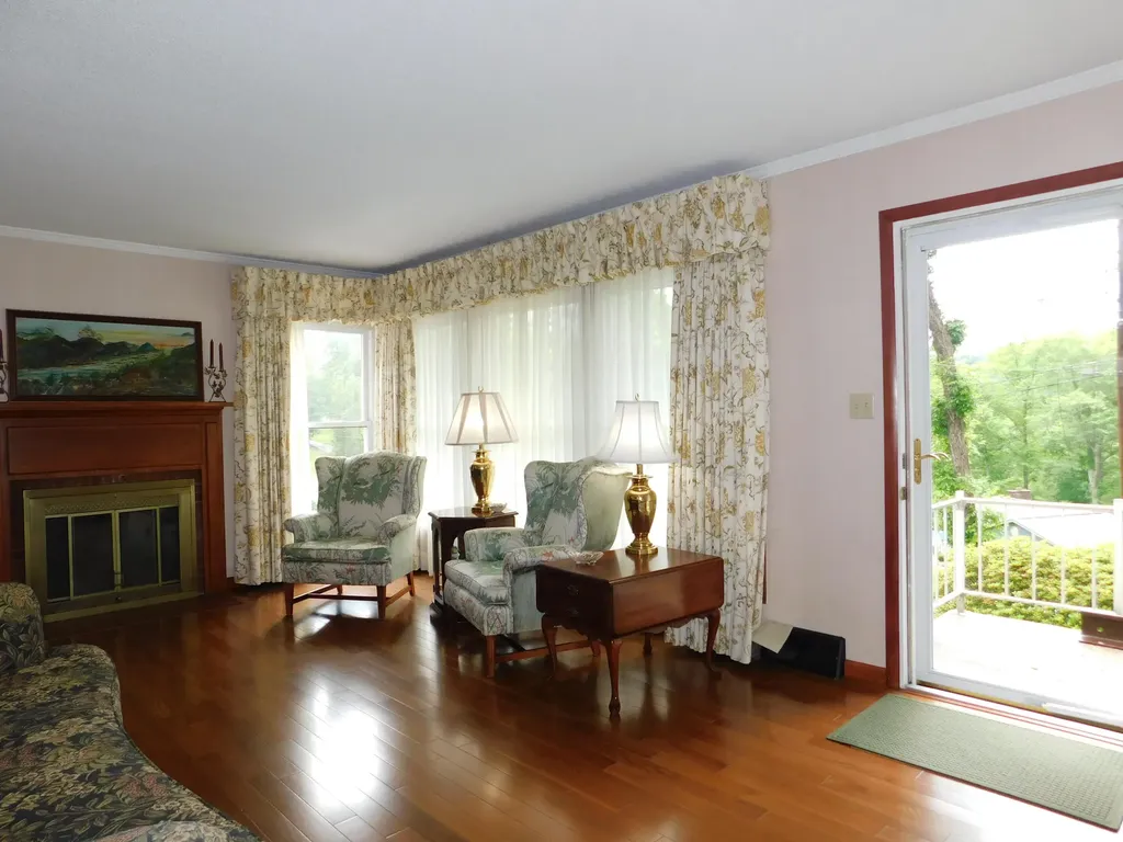 184 Meadow Drive Harlan KY 40831