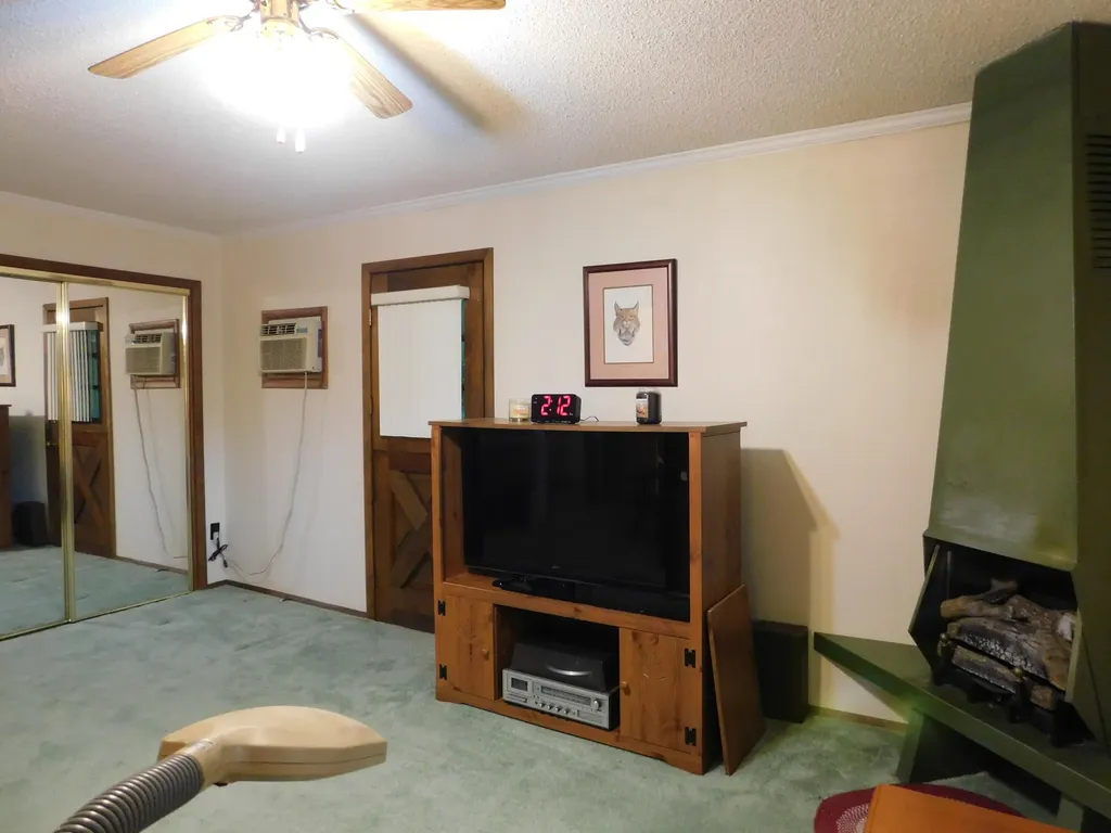 184 Meadow Drive Harlan KY 40831