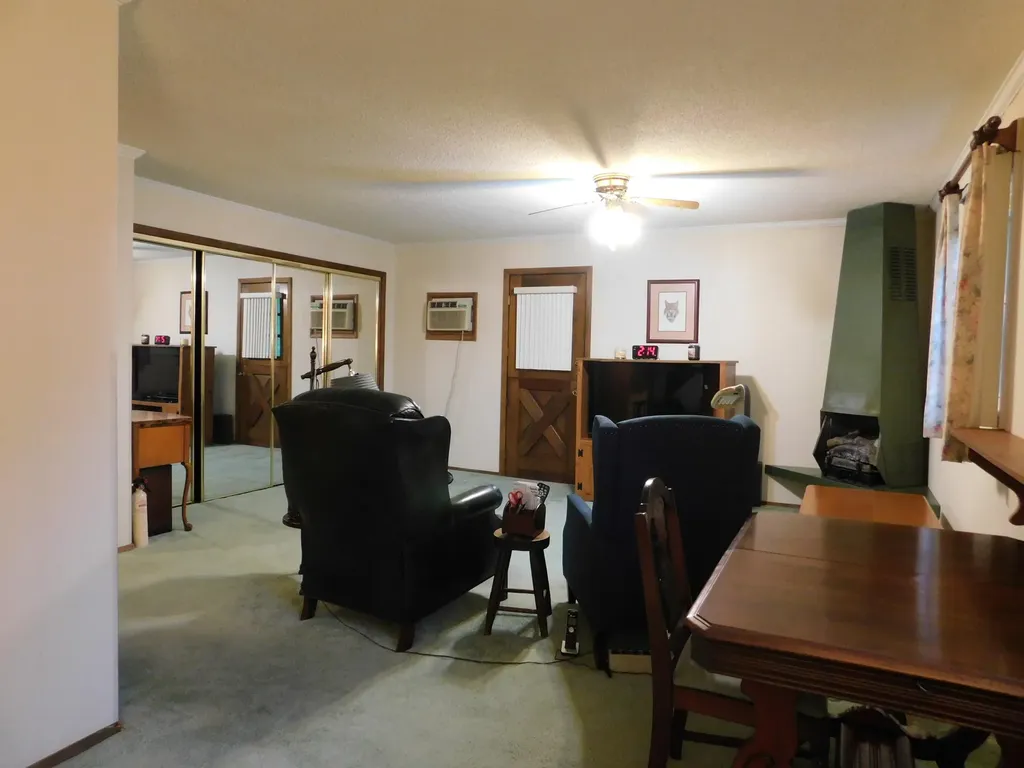 184 Meadow Drive Harlan KY 40831