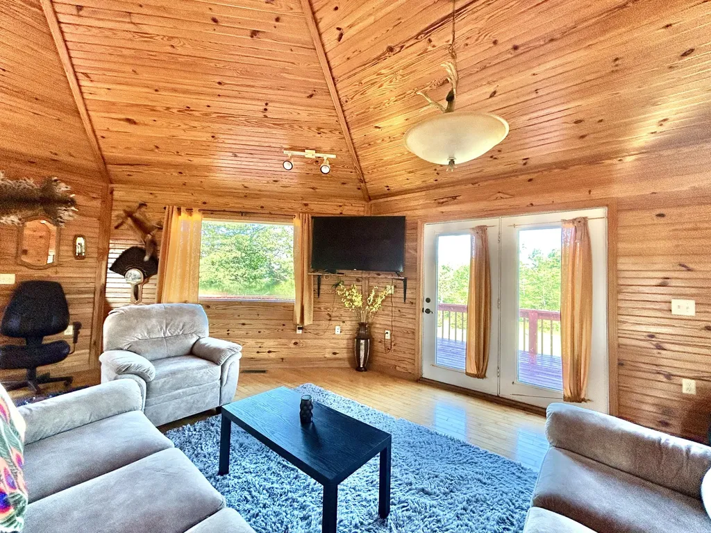 7485 State Highway 1675 Somerset KY 42501